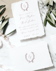 Invitație creativă handmade din hârtie manuală, cu flori delicate, invitație de nuntă personalizată Diandra Events
