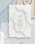Invitație nuntă cu flori realizată handmade pe hârtie manuală, invitație personalizată premium Diandra Events