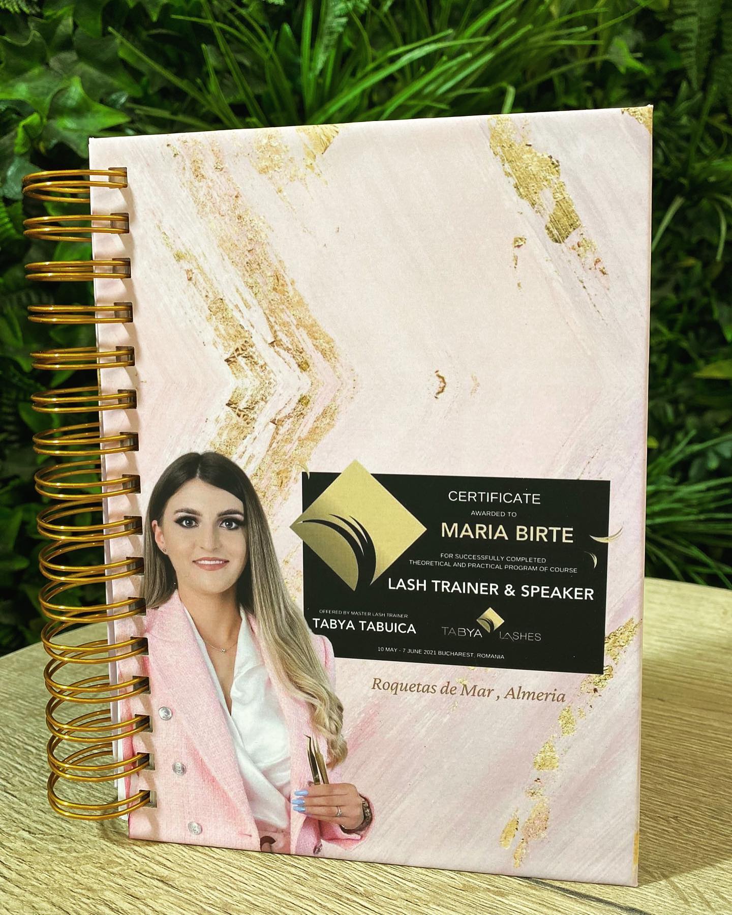 Agendă personalizată personal branding premium pentru imagine profesională – Diandra Events