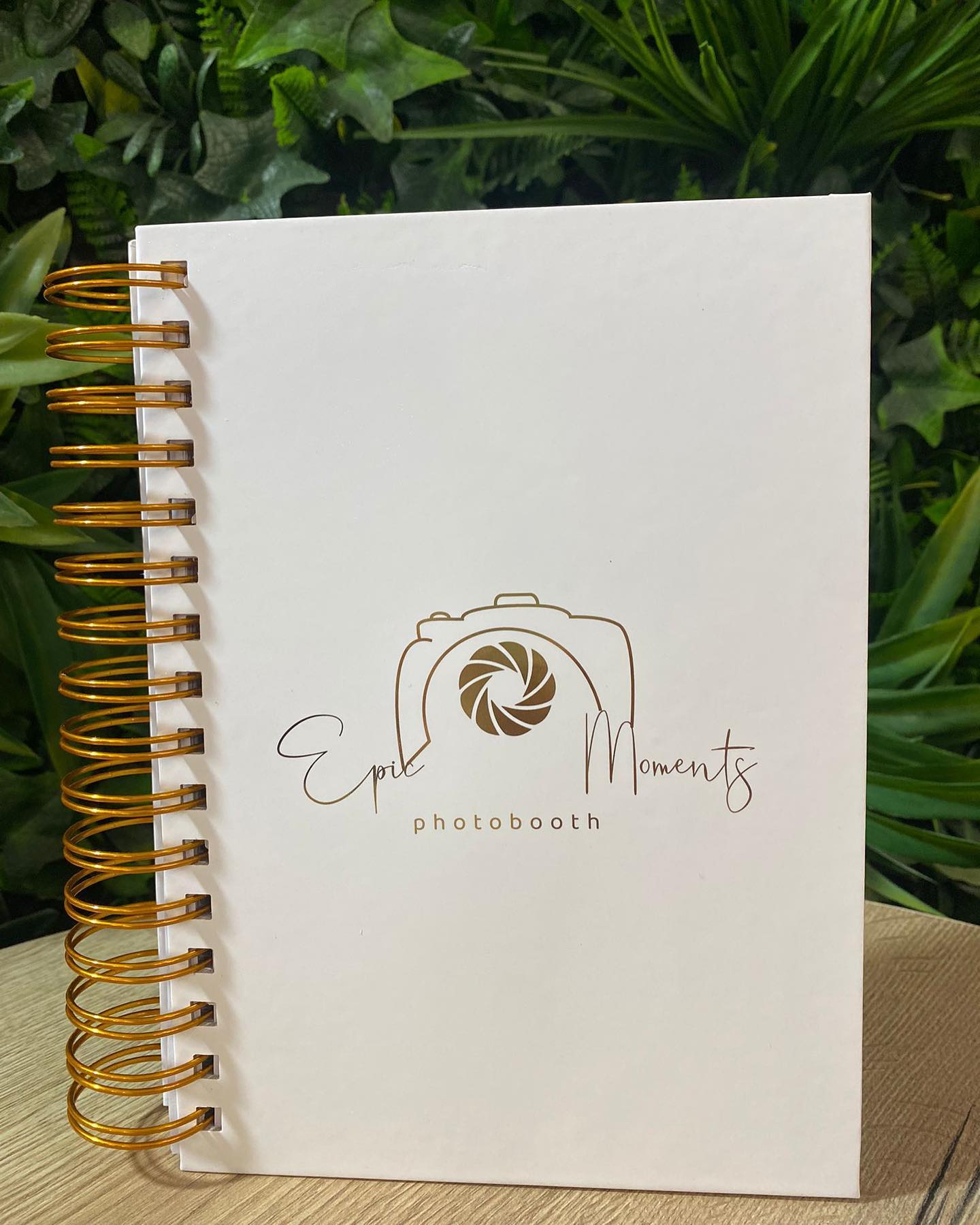 Cadouri premium corporate agende personalizate pentru branding exclusiv – Diandra Events