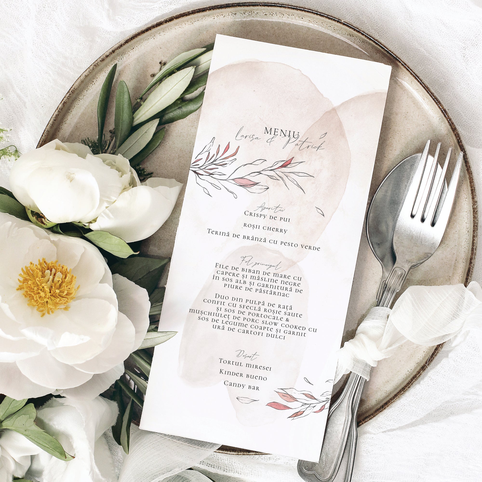 Meniu carton premium individual cu flori și accente rafinate – Diandra Events.