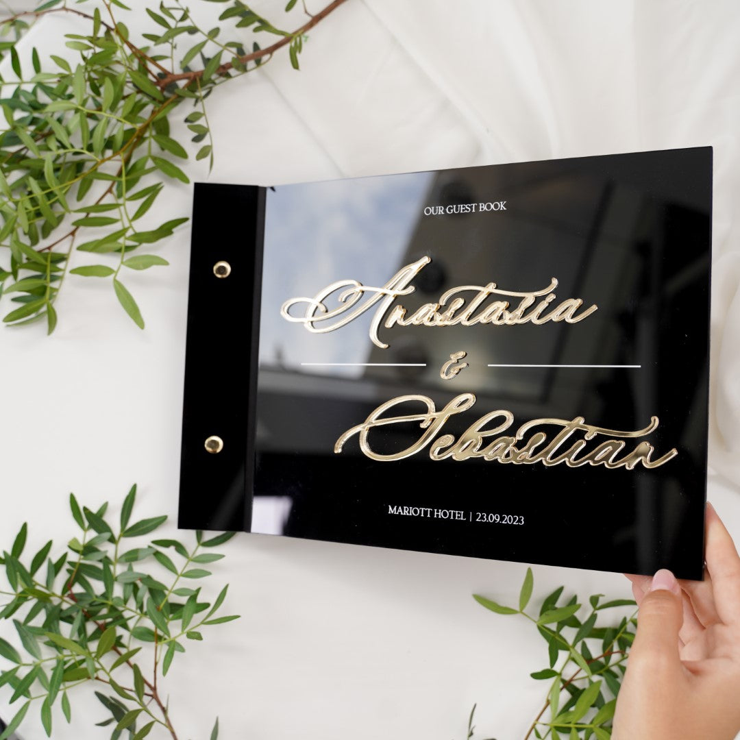 Guest book acrilic personalizabil, ideal pentru nunți elegante și corporate gifting, design premium Diandra Events pentru evenimente corporate exclusiviste.