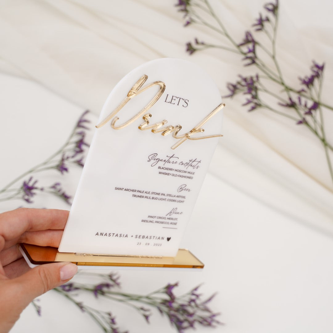 Meniu acrilic premium pentru băuturi, ideal în hoteluri elegante