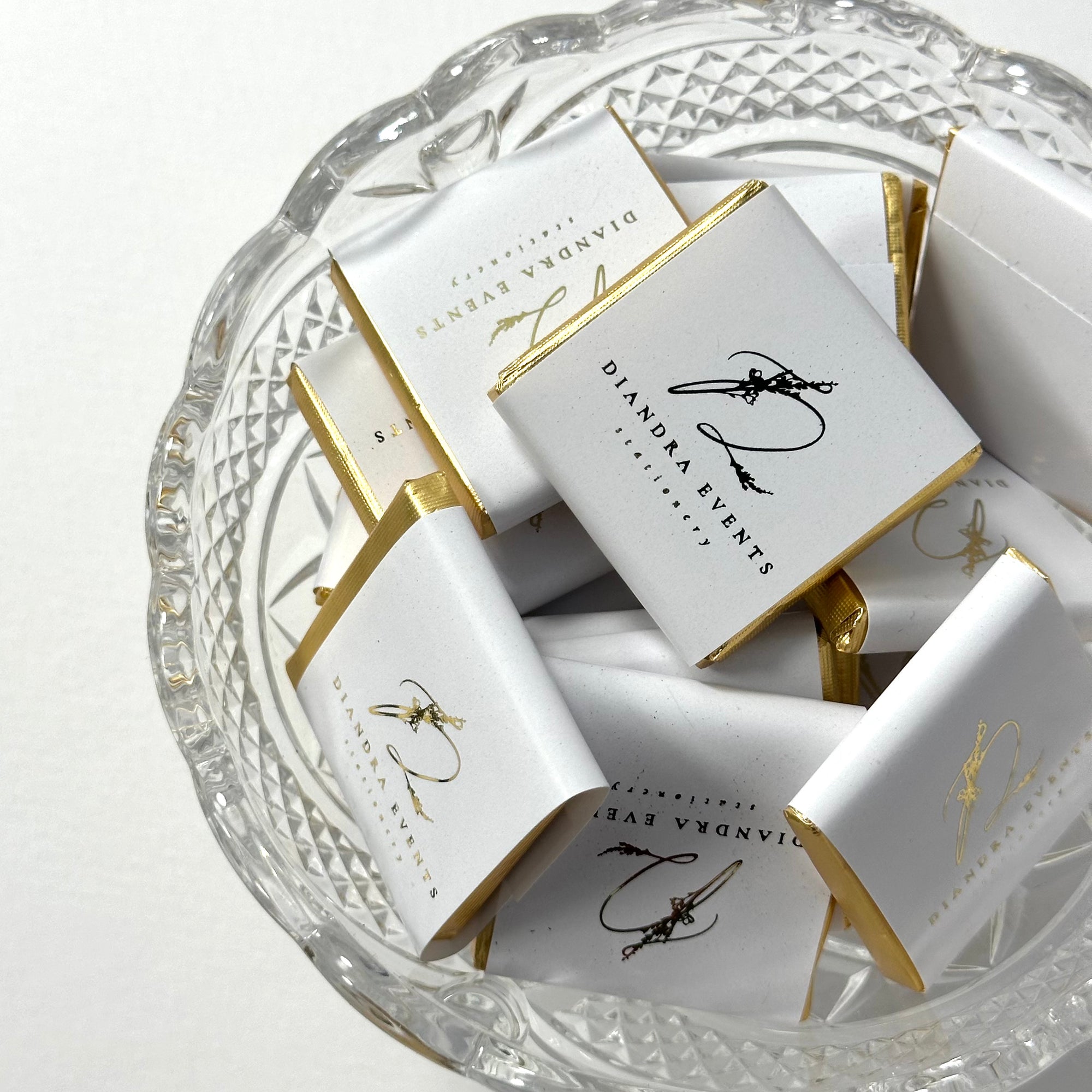 mărturie ciocolată botez, ambalaj elegant personalizat cu logo, Diandra Events