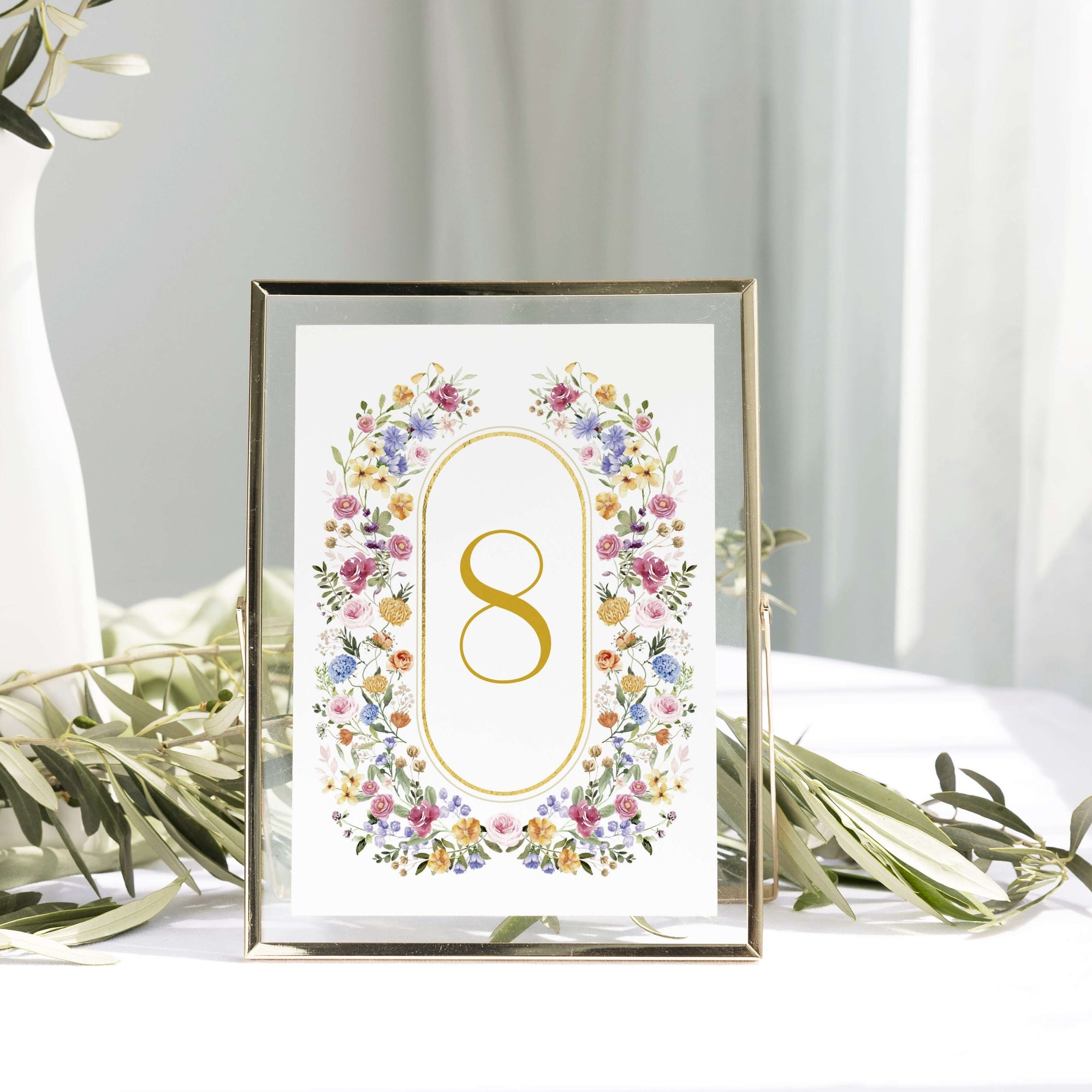 Număr de masă nuntă floral elegant personalizat – Diandra Events