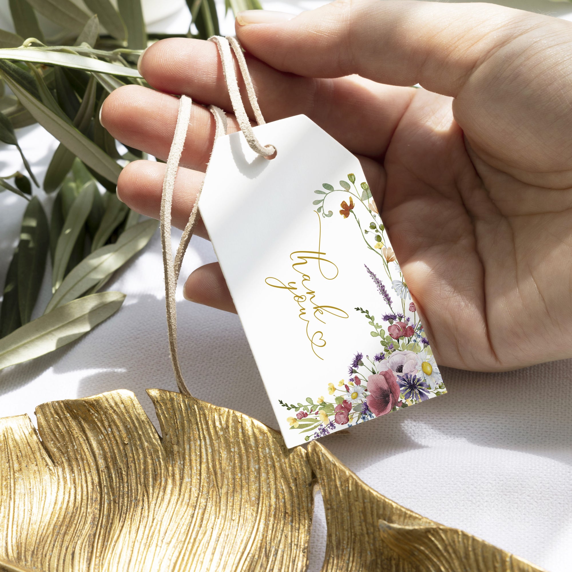 etichete cadou, etichete mărturii  nuntă acuarelă floral premium, personalizat pentru decor elegant – Diandra Events