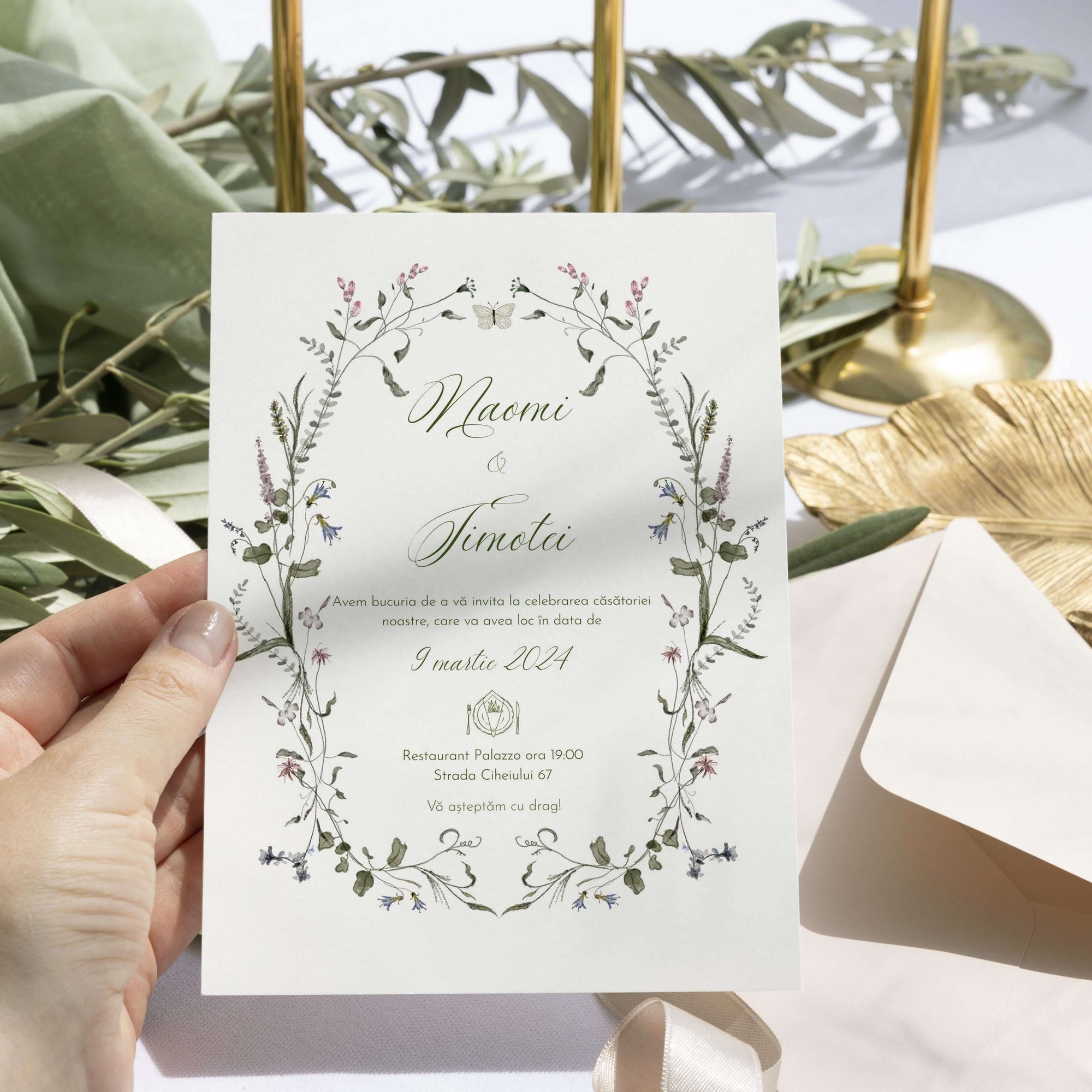 Invitație florală de nuntă modernă, realizată pe hârtie premium – Diandra Events