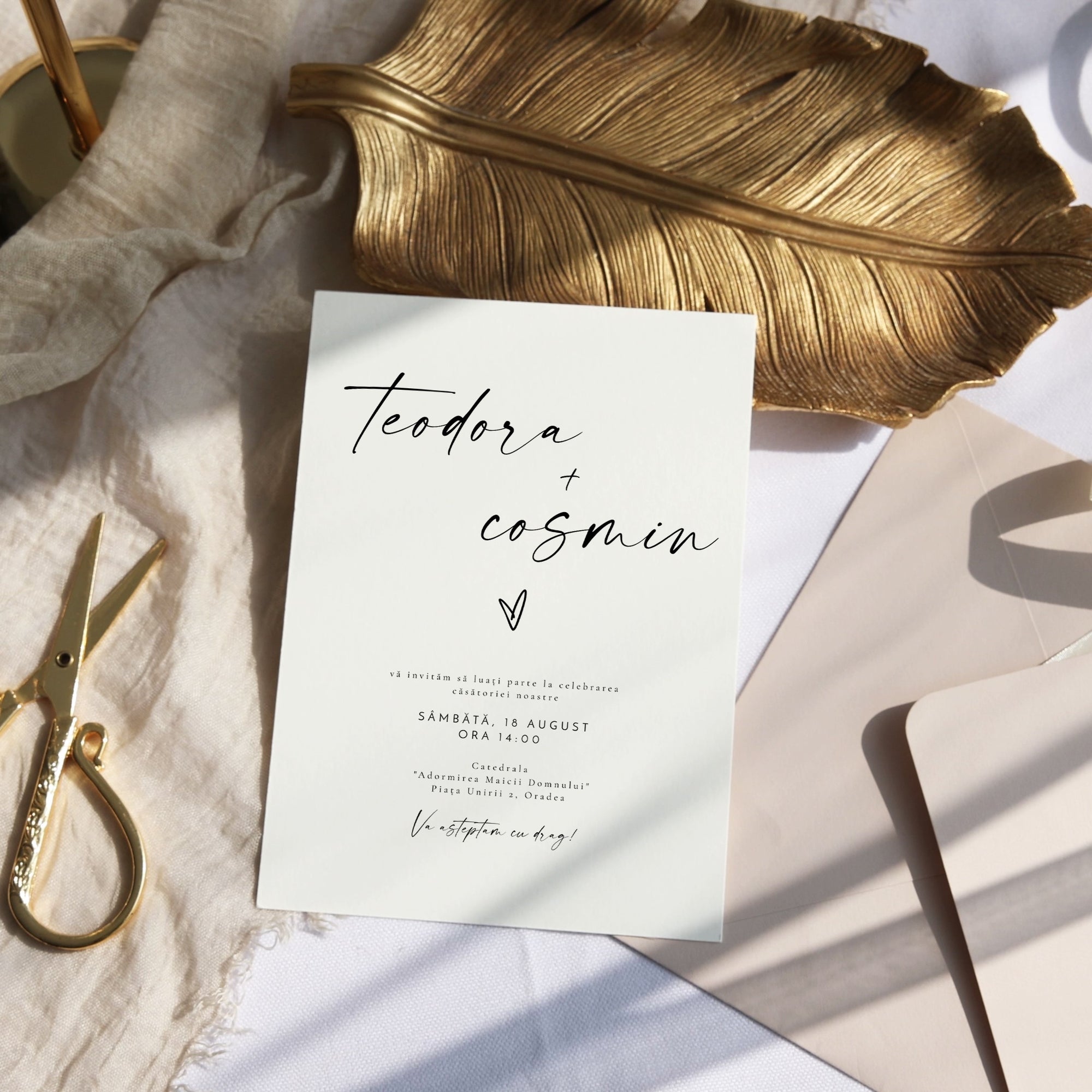 Chic Charm wedding invitation