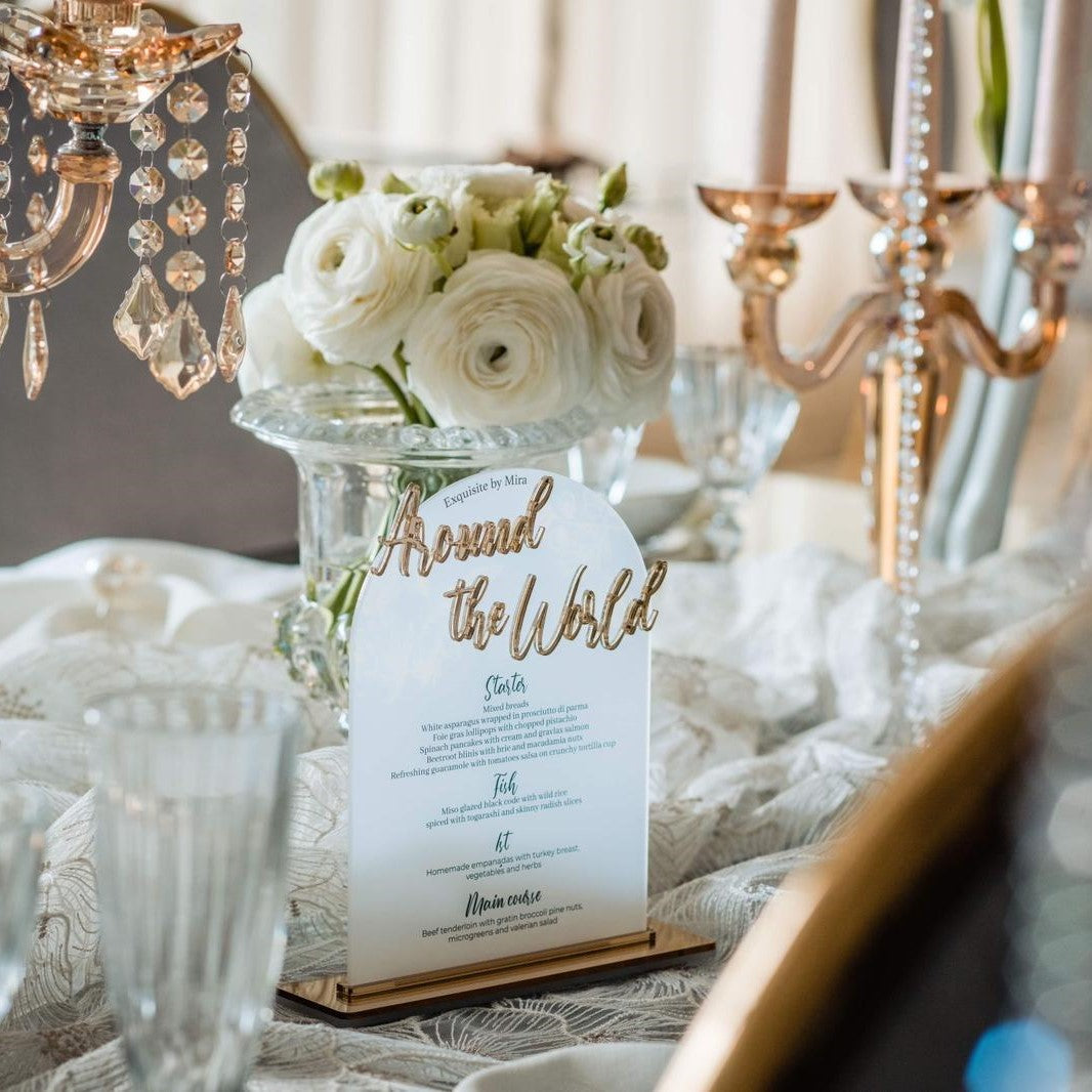 Meniu acrilic alb personalizat pentru mese festive de nuntă