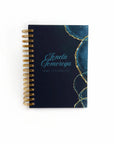 Agendă elegantă personalizată pentru profesioniști din beauty, cu spirală metalică aurie și copertă rezistentă