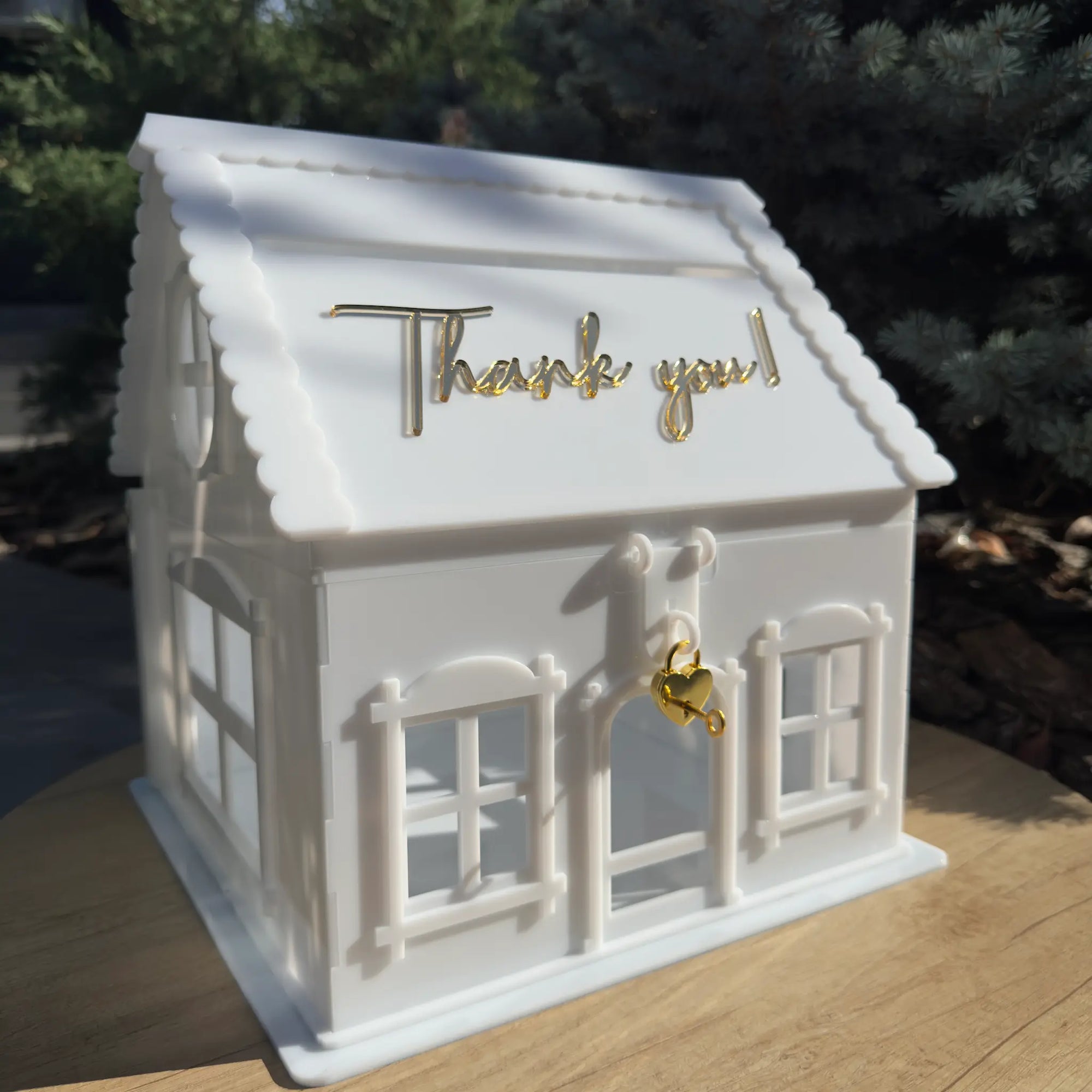 căsuță de dar nuntă personalizată din acrilic alb reutilizabilă diandra events