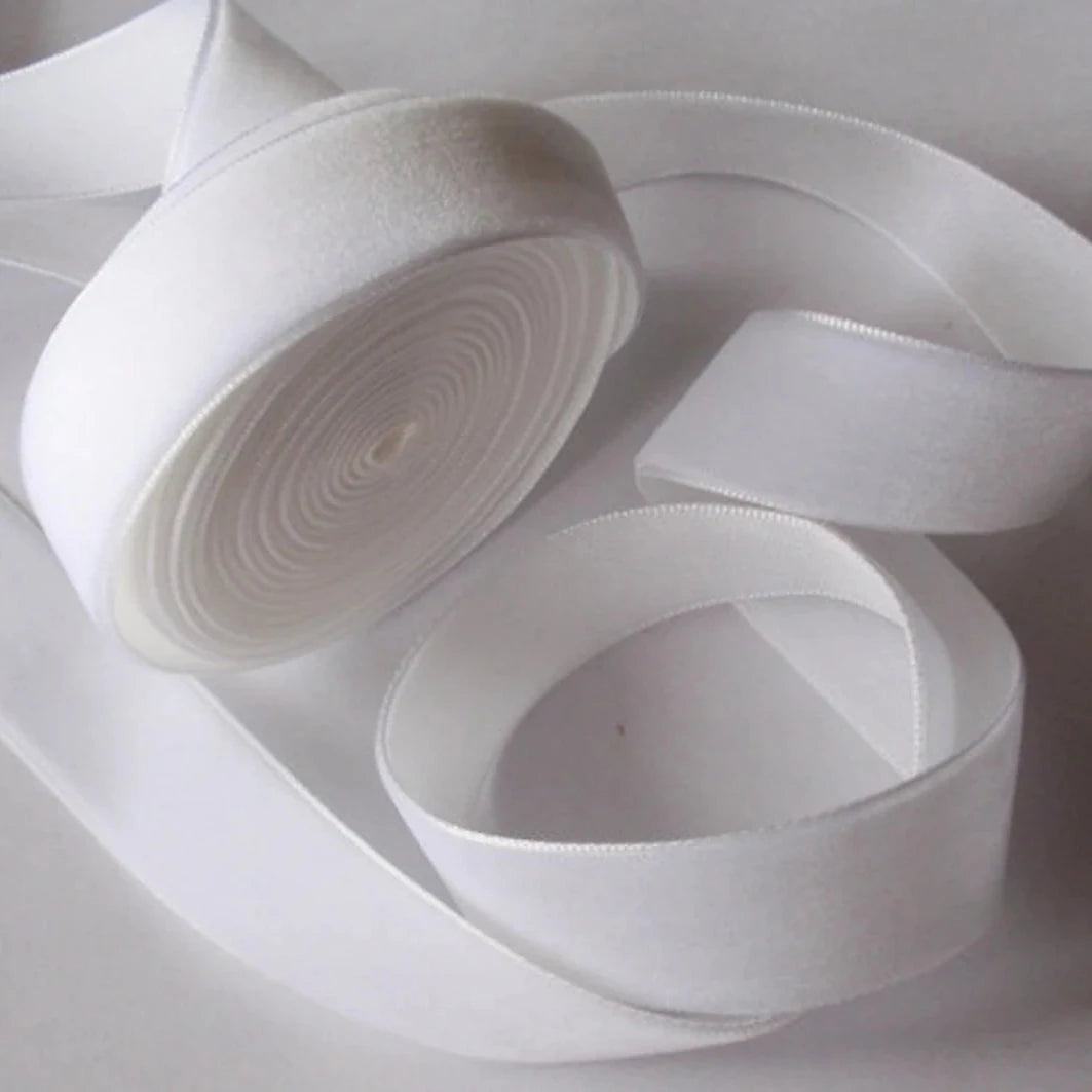 Velvet ribbon
