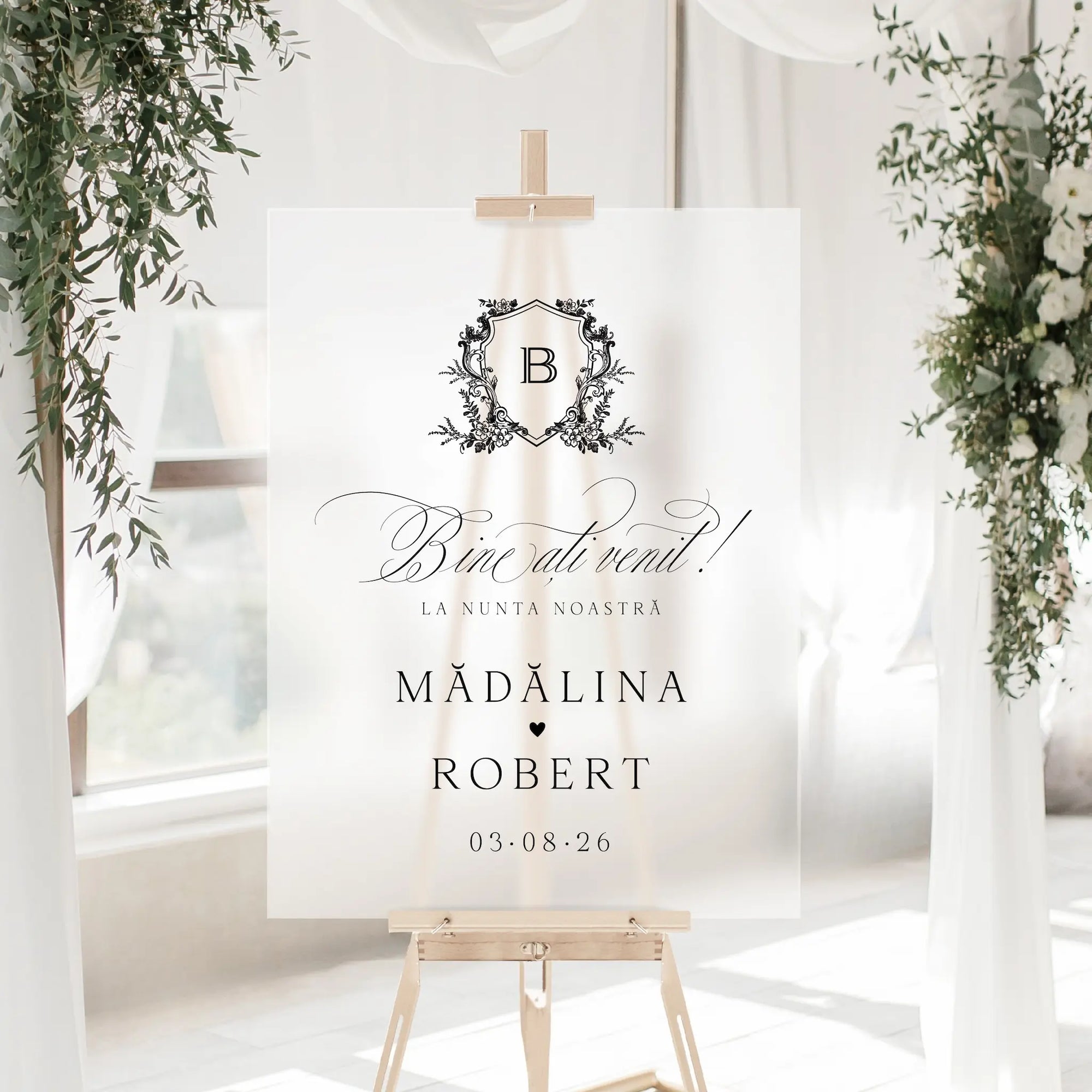 Panou bun venit nuntă din plexiglas acrilic frosted, semn-bun-venit cu design scut floral, decor modern și elegant, Diandra Events