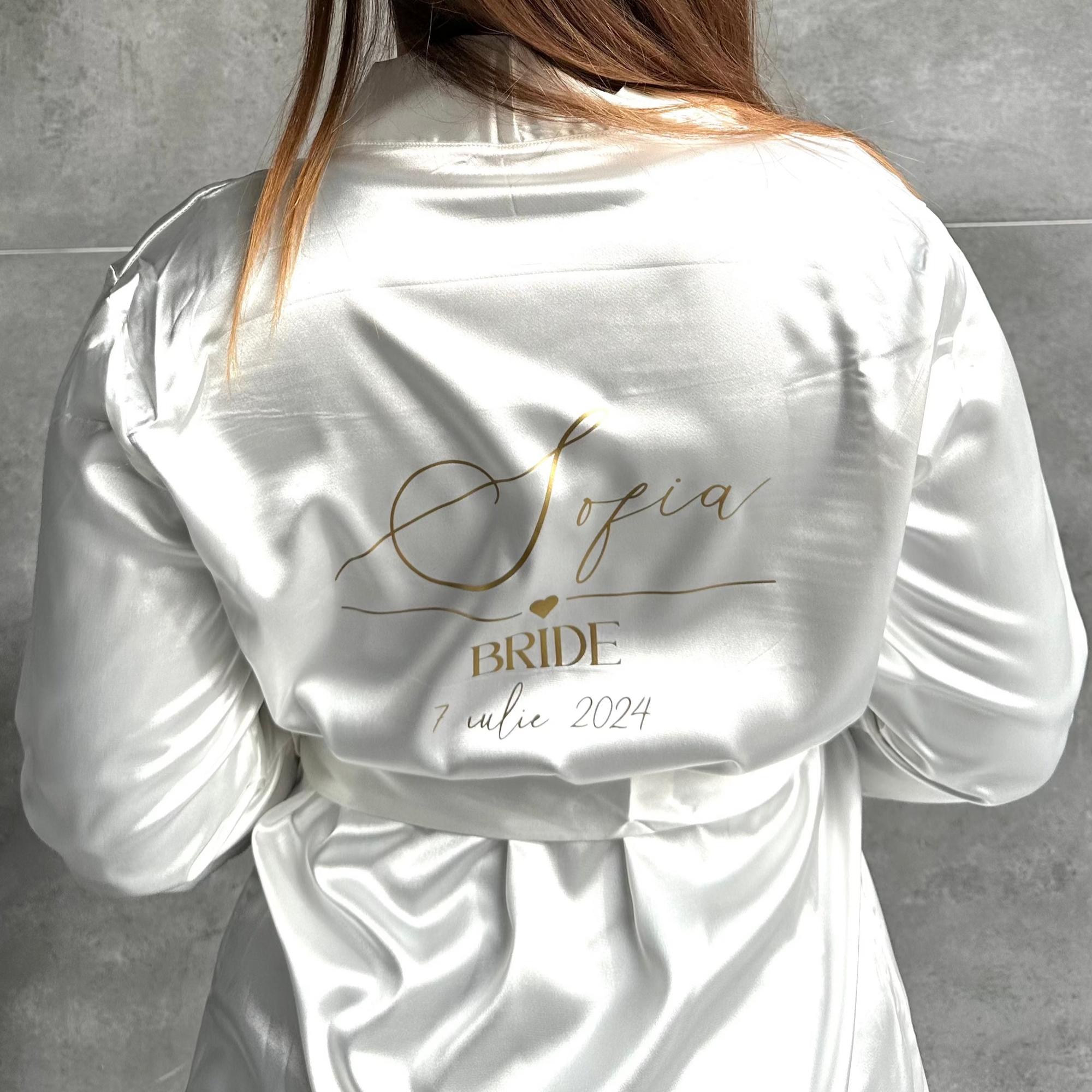 Halat mireasă personalizabilă elegant din satin premium Diandra Events pentru ședințe foto și pregătirea din ziua nunții